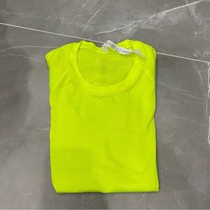 Lululemon Bright yellow Never worn Swiftly Tech short Sleeve